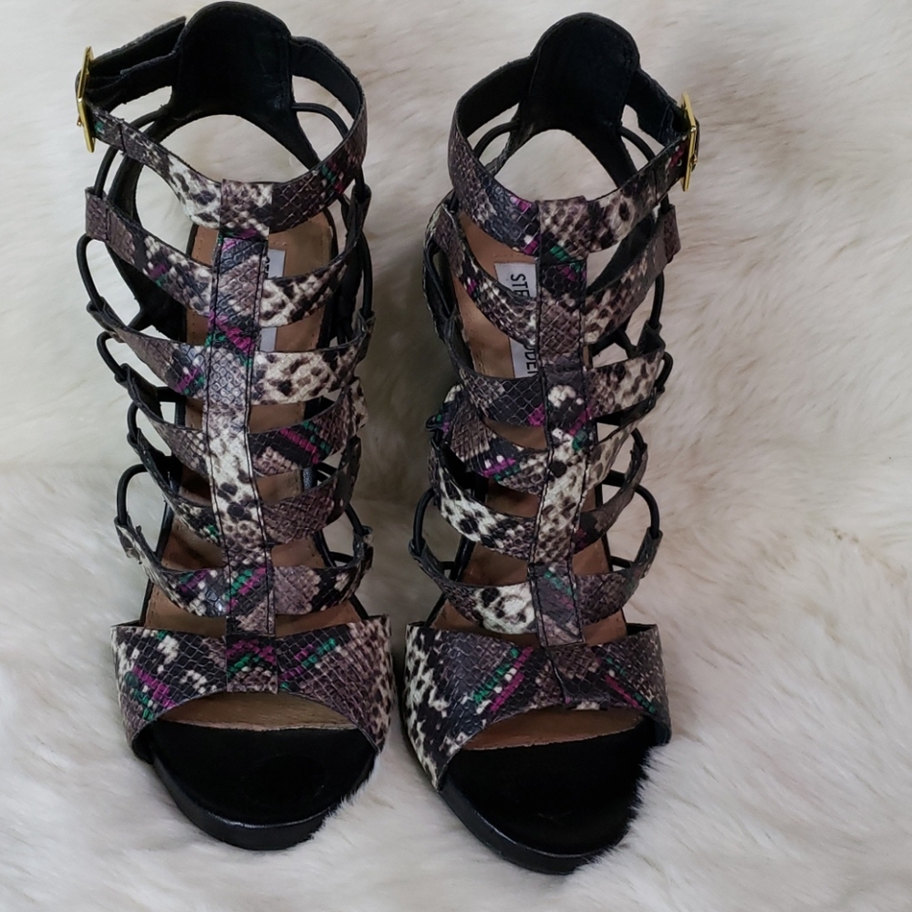 Steve Madden snake print heels